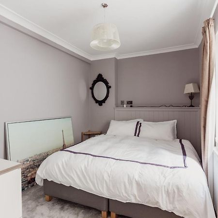 Ferienwohnung Charming & Beautiful 2 Bed Flat In Zone 1 London Exterior foto